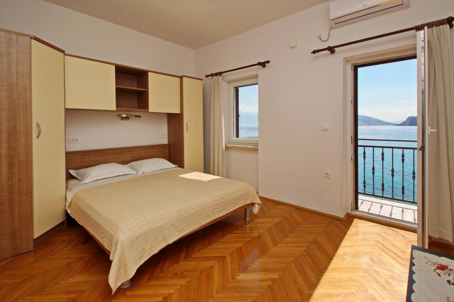 Studio Mihovil Baška Extérieur photo